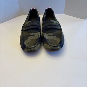 Rothy’s Camouflage Loafers NWOT Size 9.5